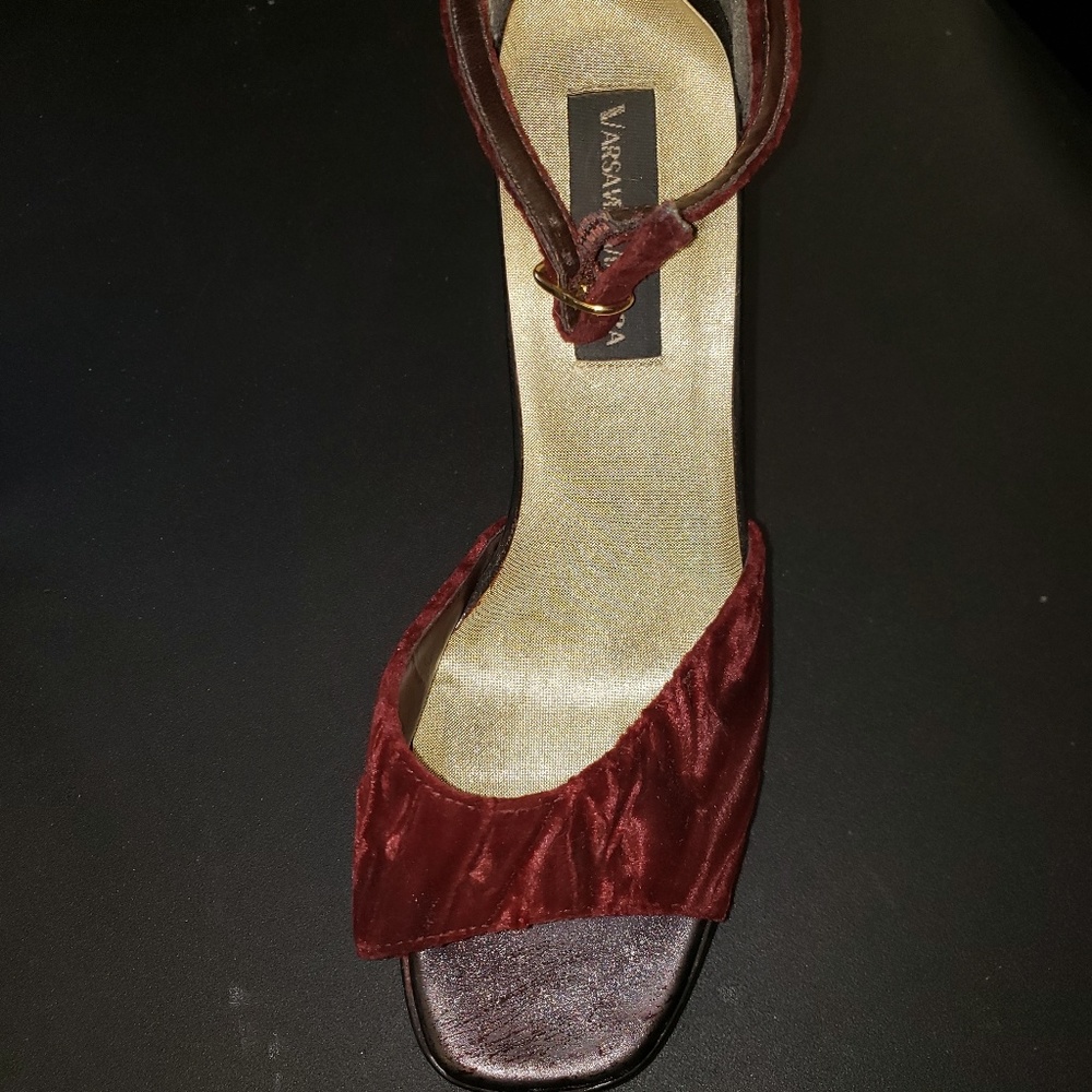6" staletto style prumps - Picture 2 of 2